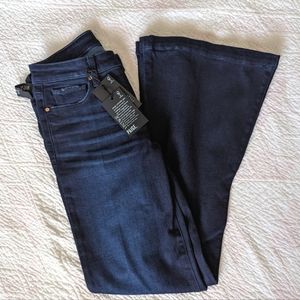 Paige Genevieve Vintage Inspired Flare Jeans size 28